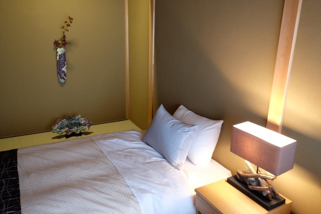 Miyagawacho Yoshii Hotel Quioto Exterior foto